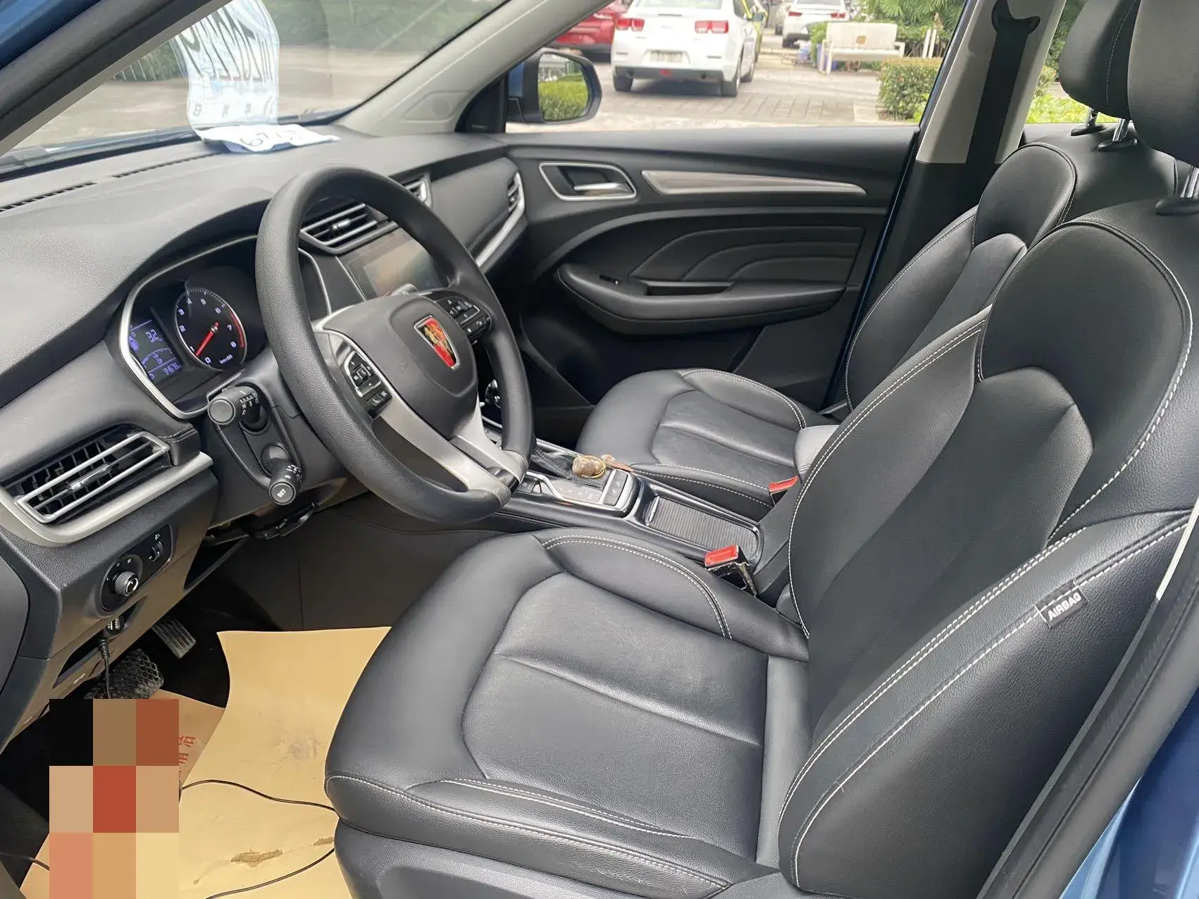 2018 ROEWE RX3 thumbnail 4