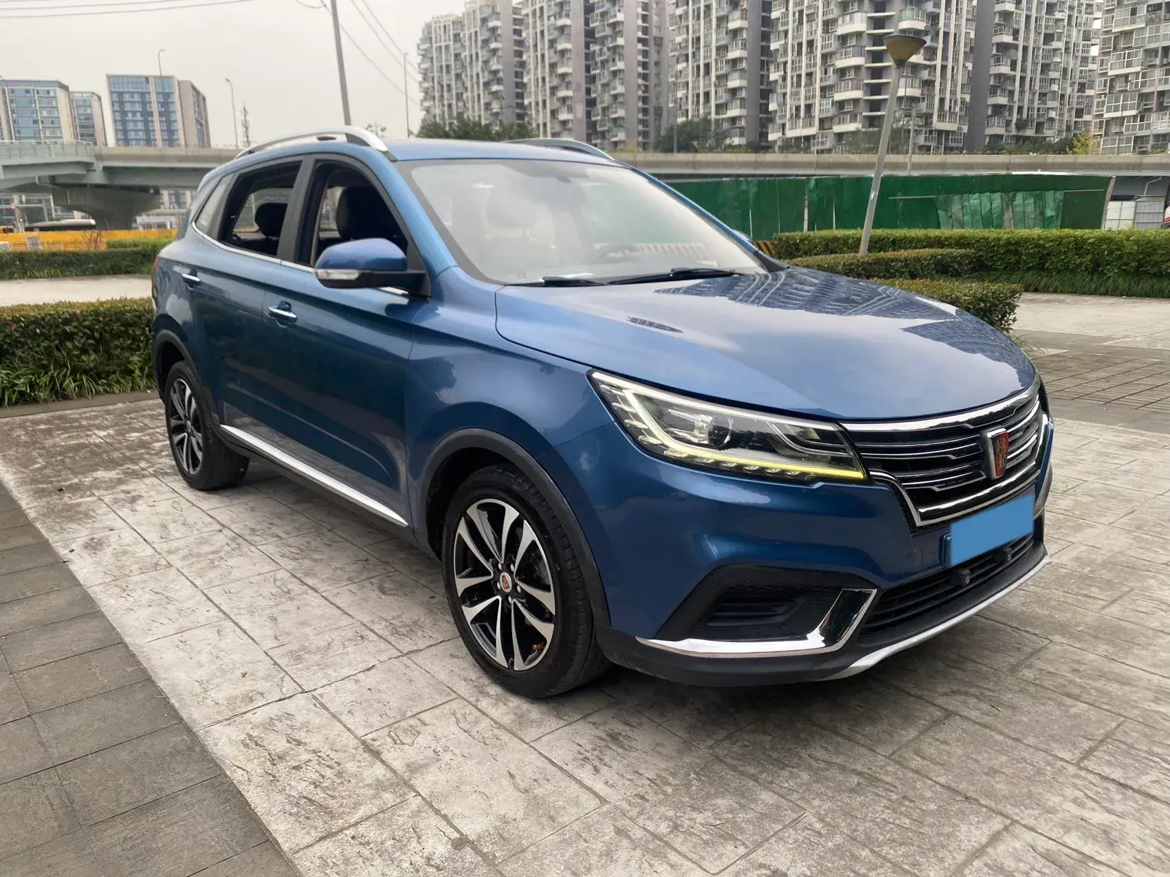 2018 ROEWE RX3 thumbnail 3