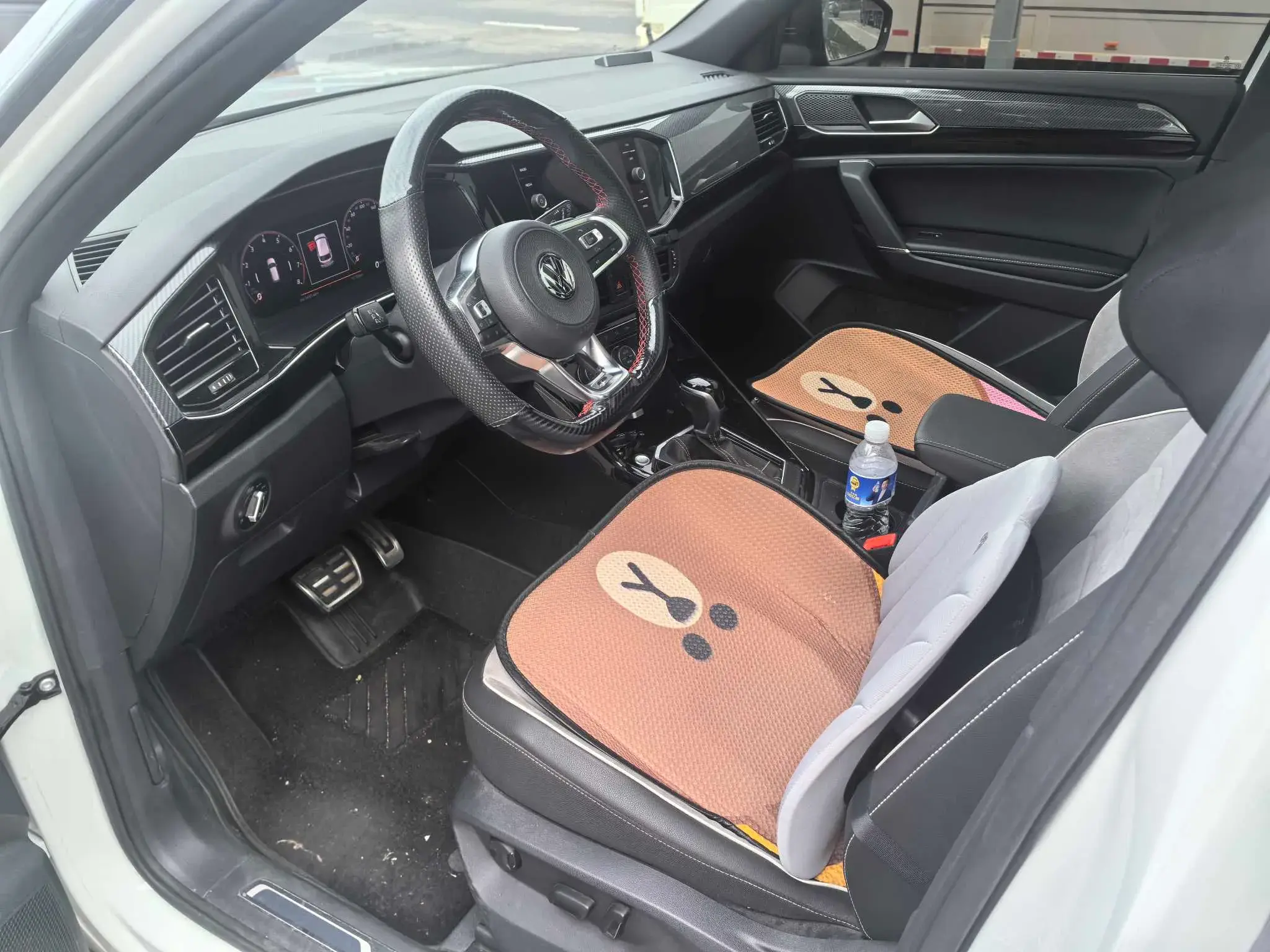 2019 VOLKSWAGEN TAYRON thumbnail 2