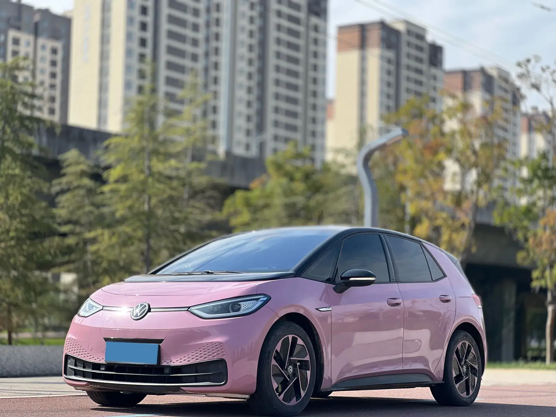 2023 VOLKSWAGEN ID.3 view 1