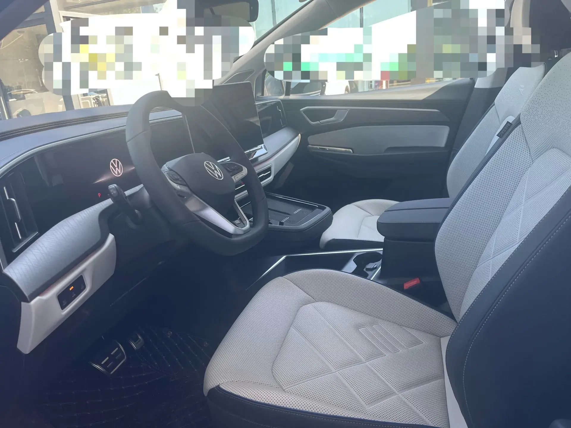 2023 VOLKSWAGEN TALAGON thumbnail 2