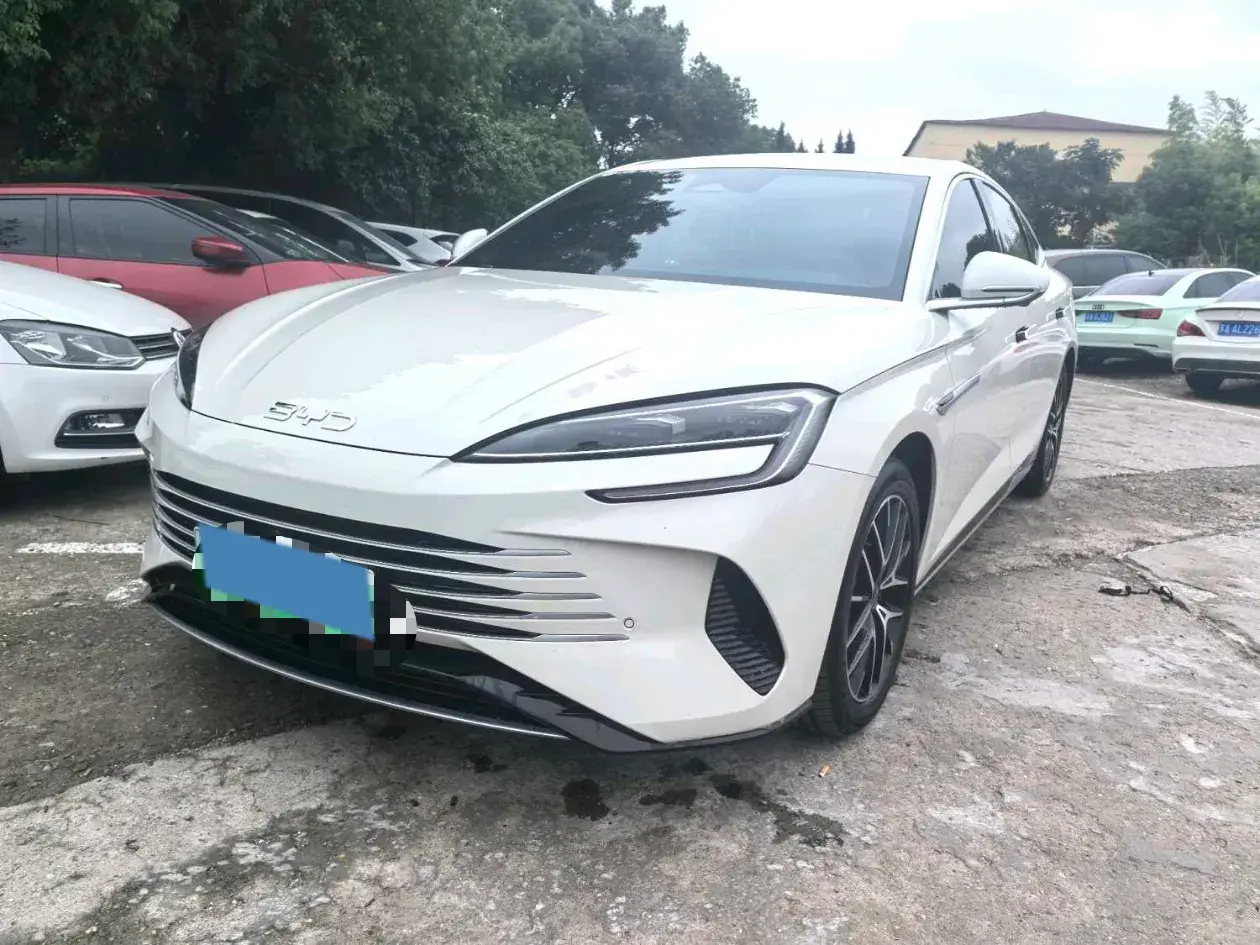 2025 BYD SEAL07 view 1