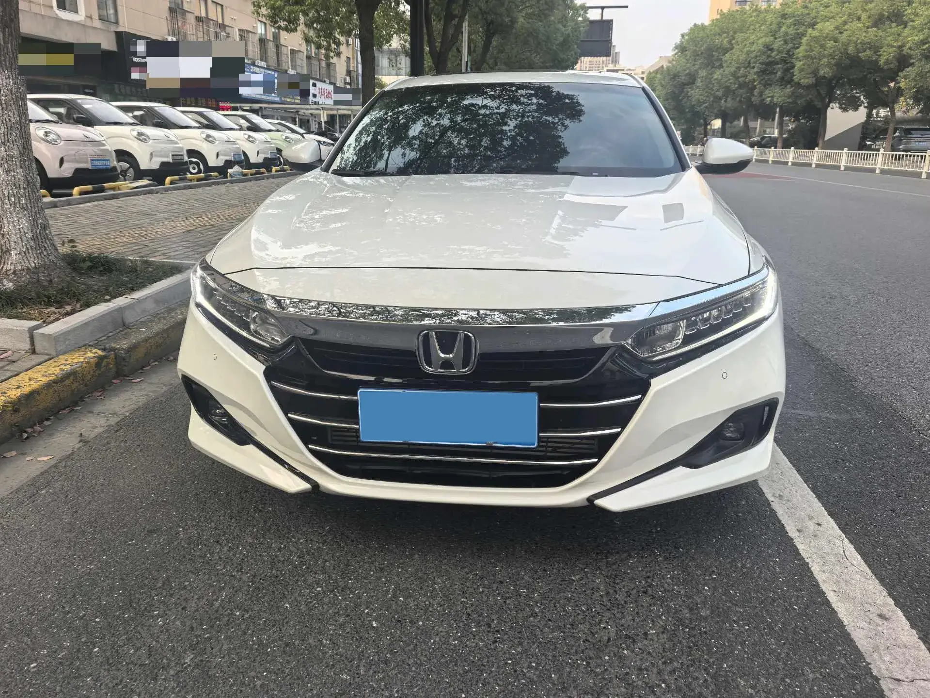 2022 HONDA ACCORD thumbnail 2