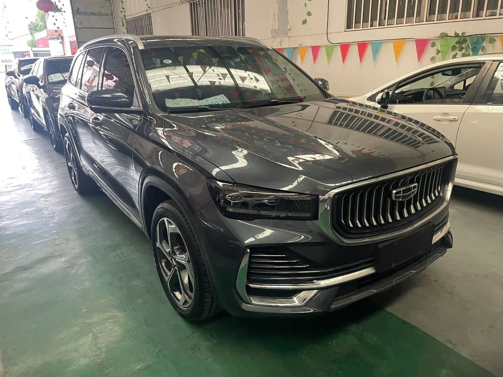 2024 GEELY MONJARO thumbnail 3