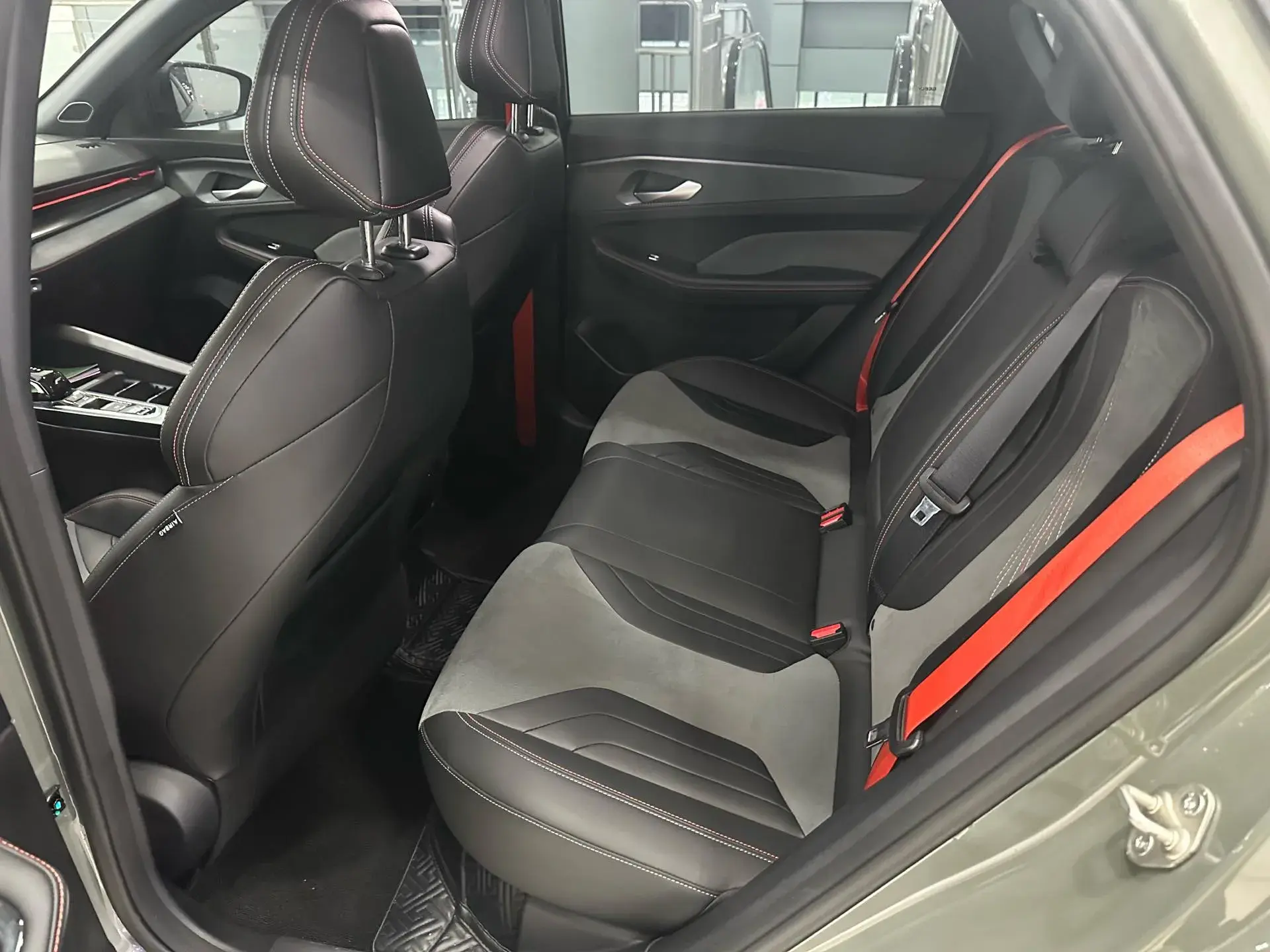 2022 GEELY BINRAY thumbnail 4