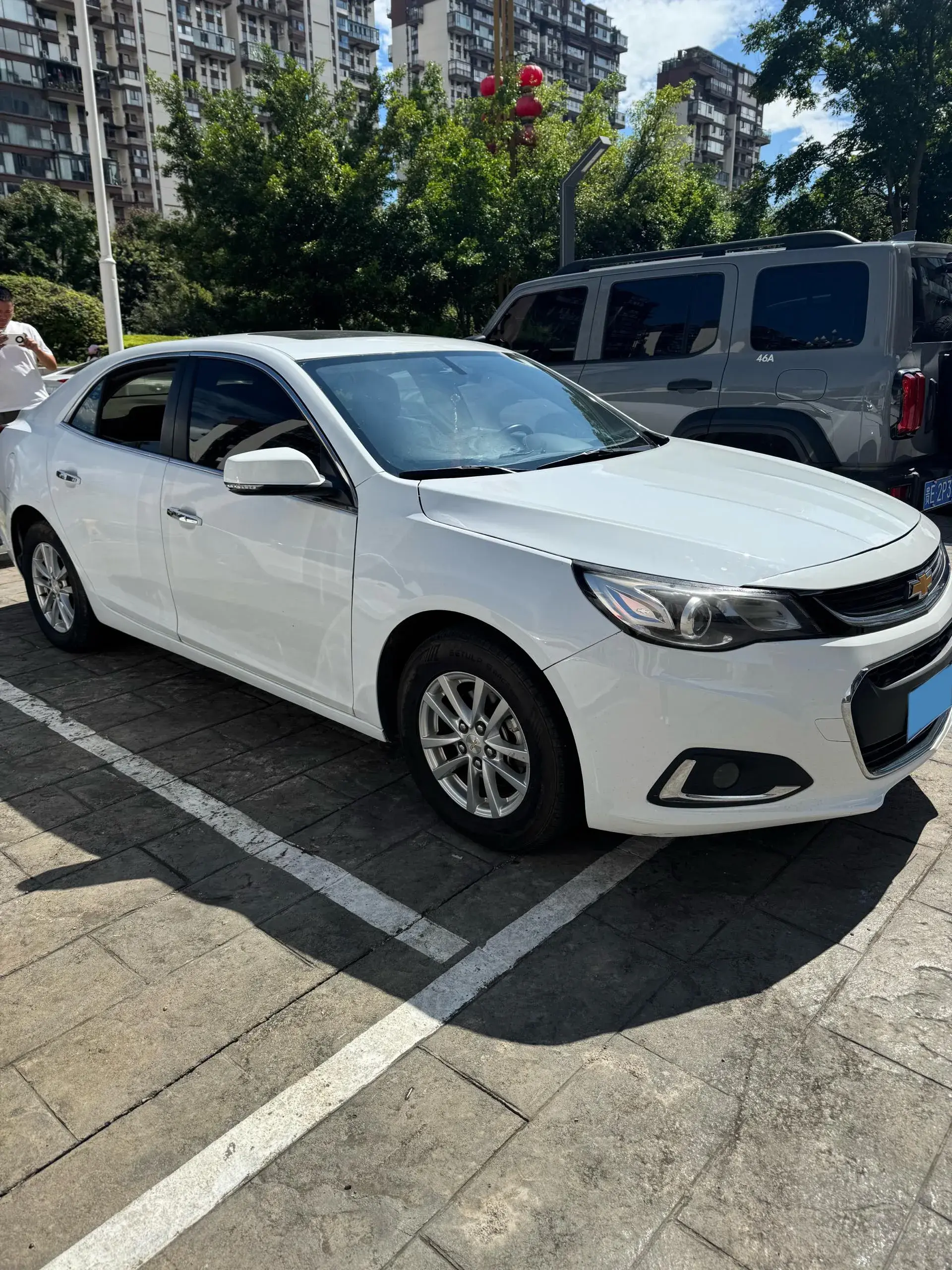 2018 CHEVROLET MALIBU thumbnail 3