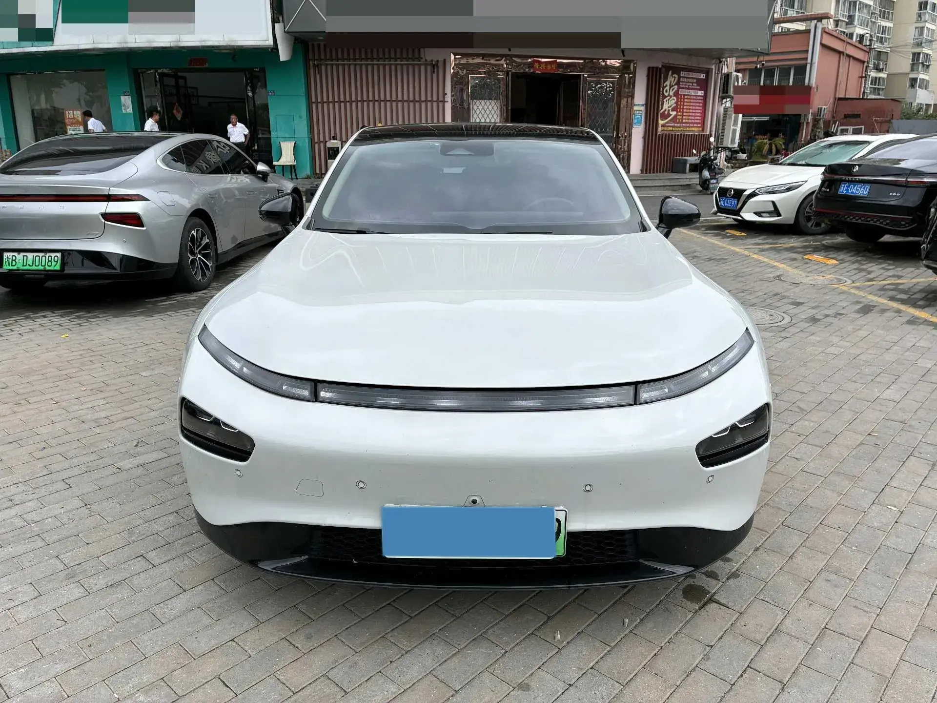 2021 XPENG P7 thumbnail 2