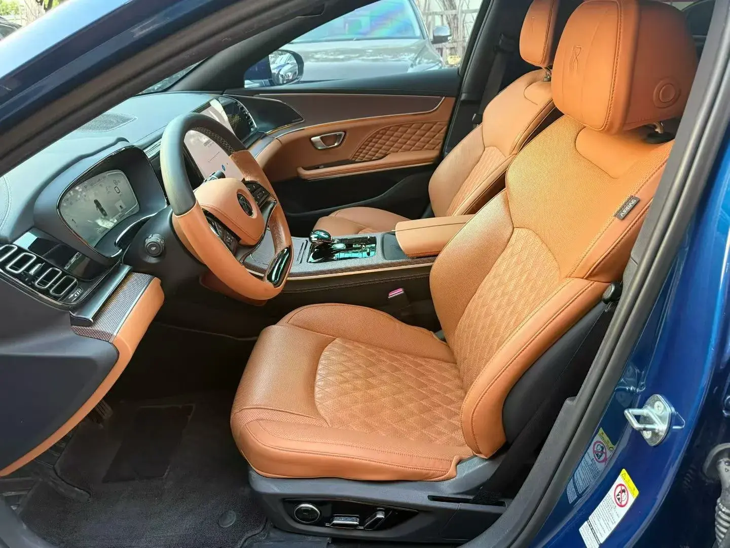 2022 BYD HAN thumbnail 4