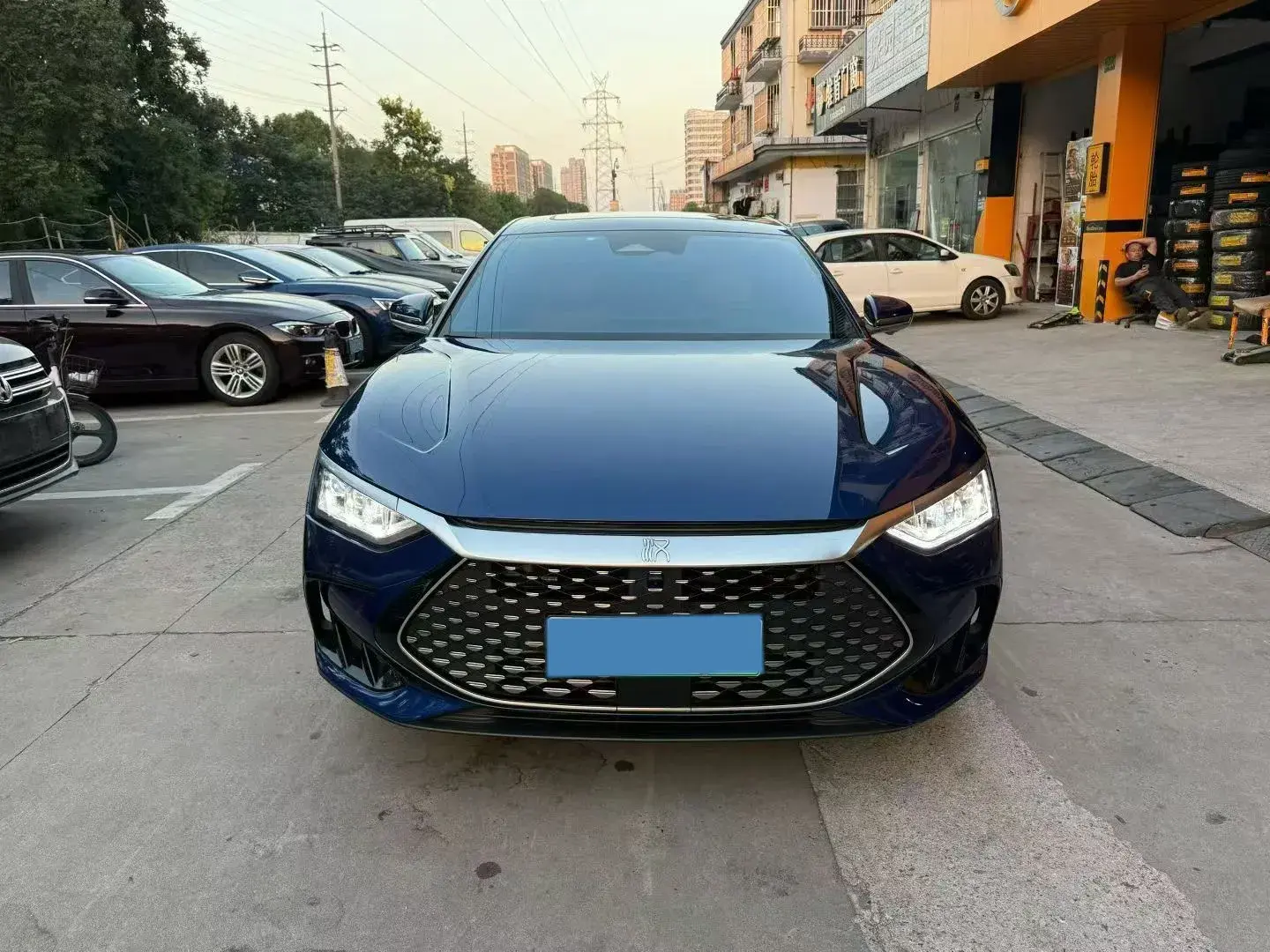 2022 BYD HAN thumbnail 2