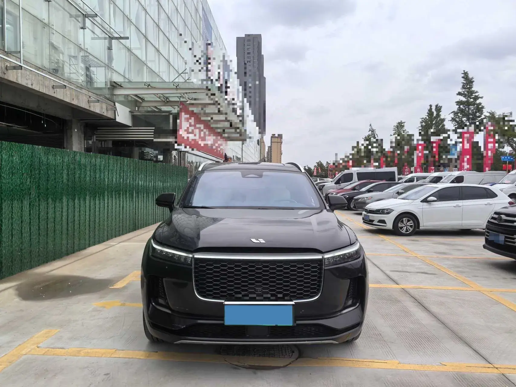 2021 LI ONE thumbnail 2