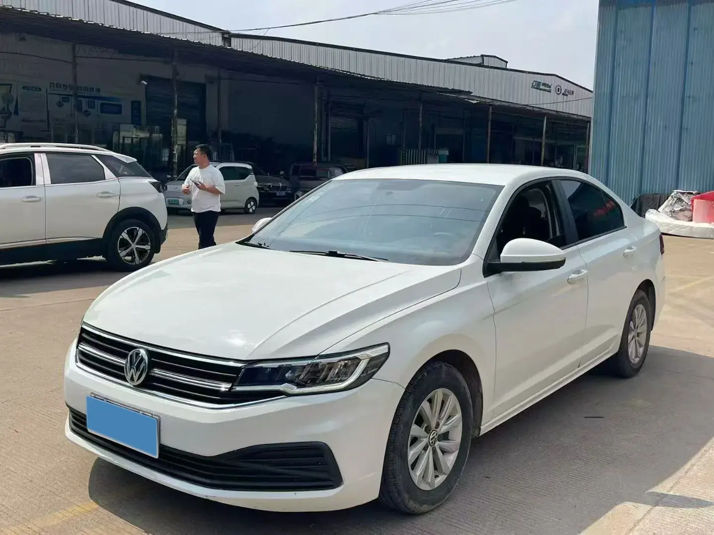 2019 VOLKSWAGEN BORA view 1