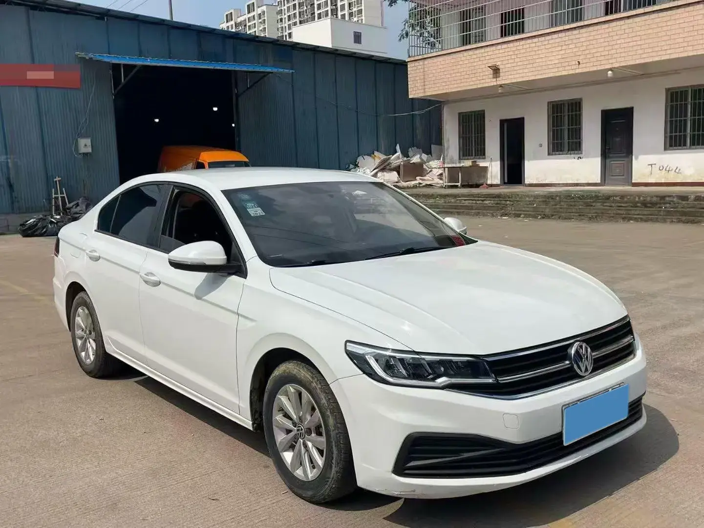 2019 VOLKSWAGEN BORA thumbnail 3