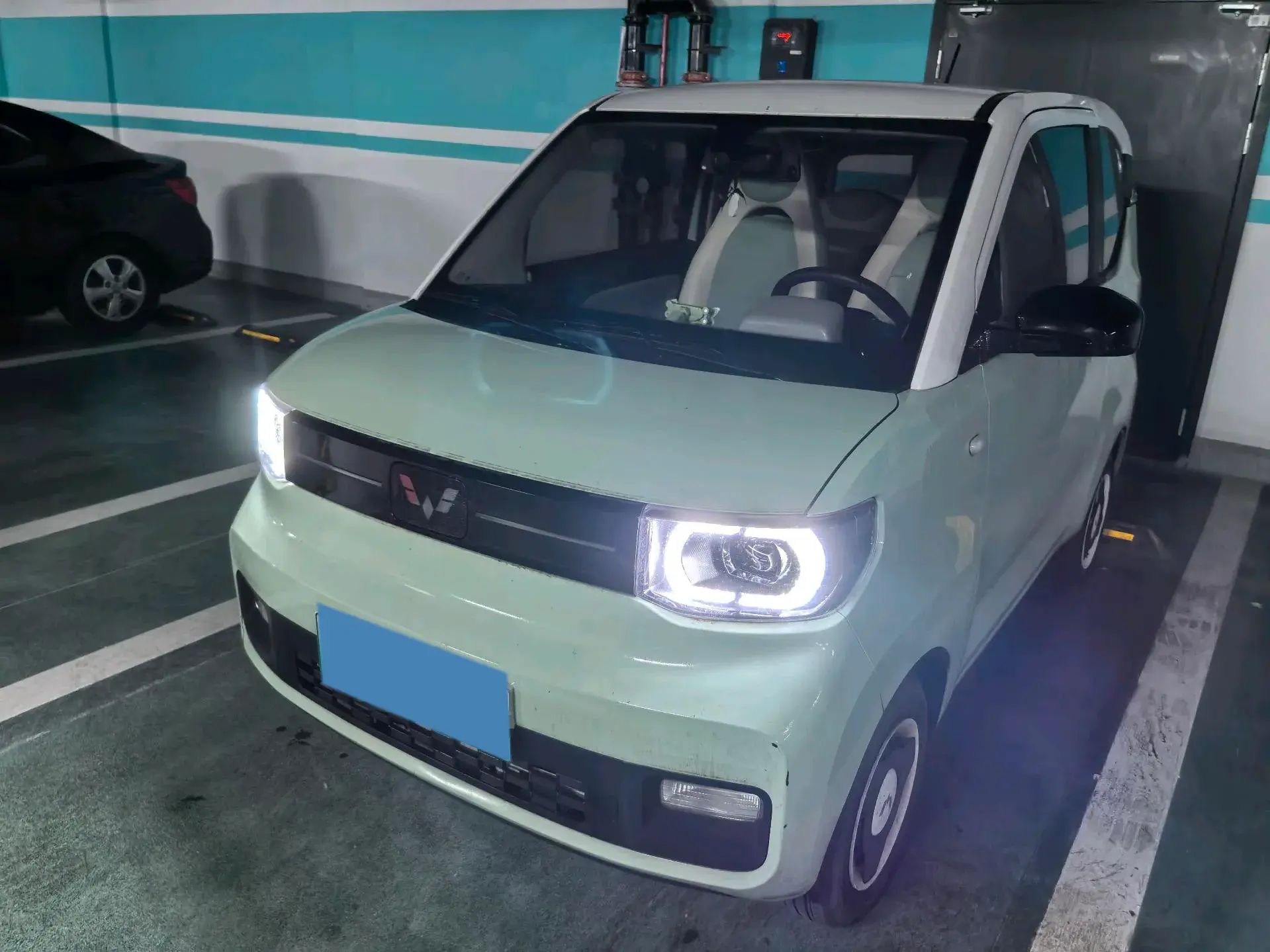 2022 WULING HONGGUANG view 1