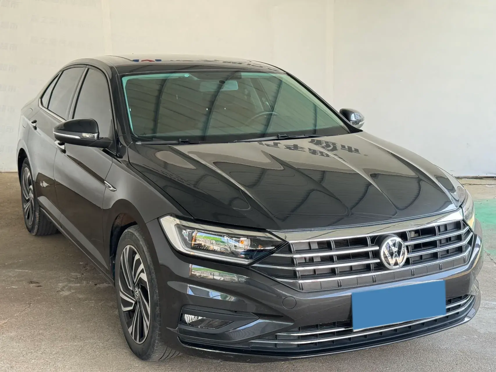 2022 VOLKSWAGEN SAGITAR thumbnail 3