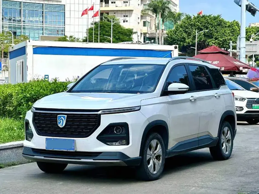 2018 BAOJUN 530 view 1