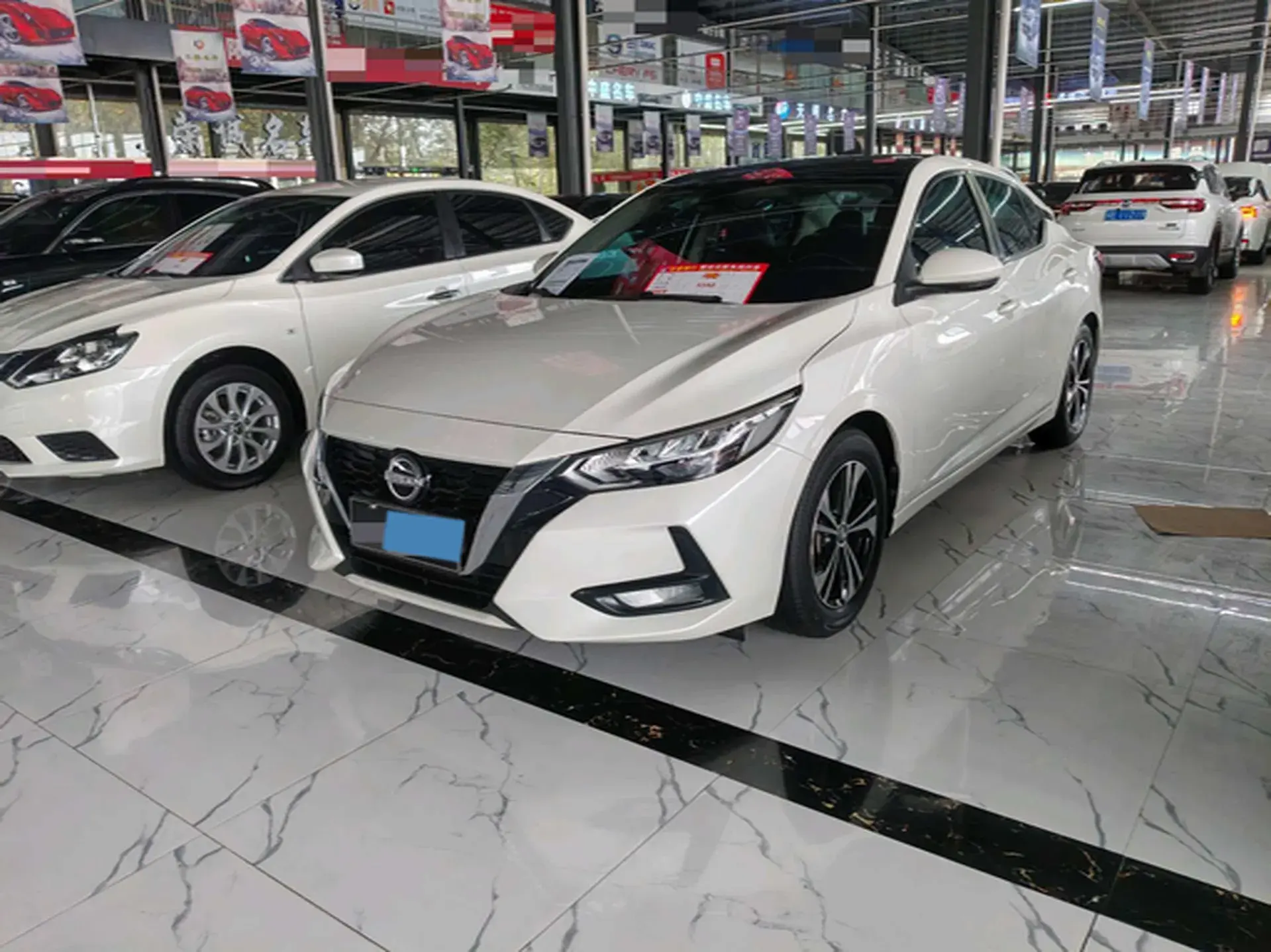 2020 NISSAN SYLPHY view 1