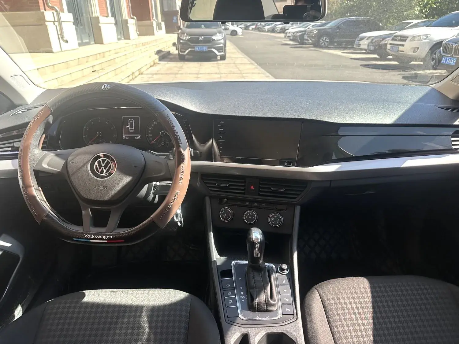 2021 VOLKSWAGEN BORA thumbnail 3