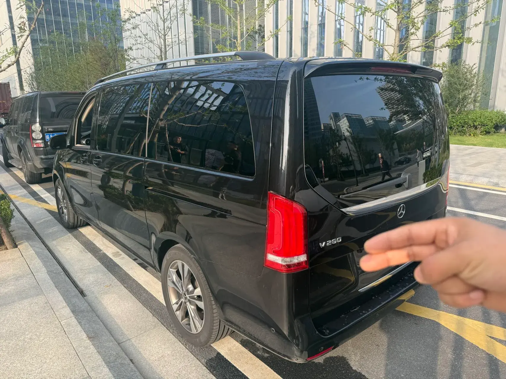 2018 MERCEDES-BENZ V thumbnail 4