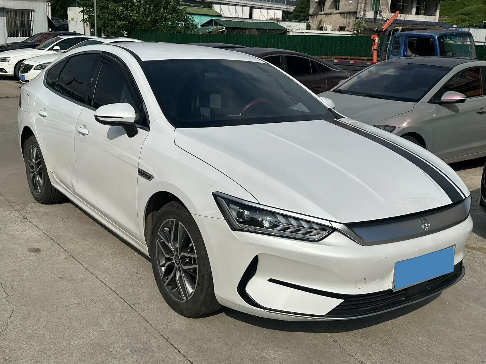 2023 BYD QIN thumbnail 3