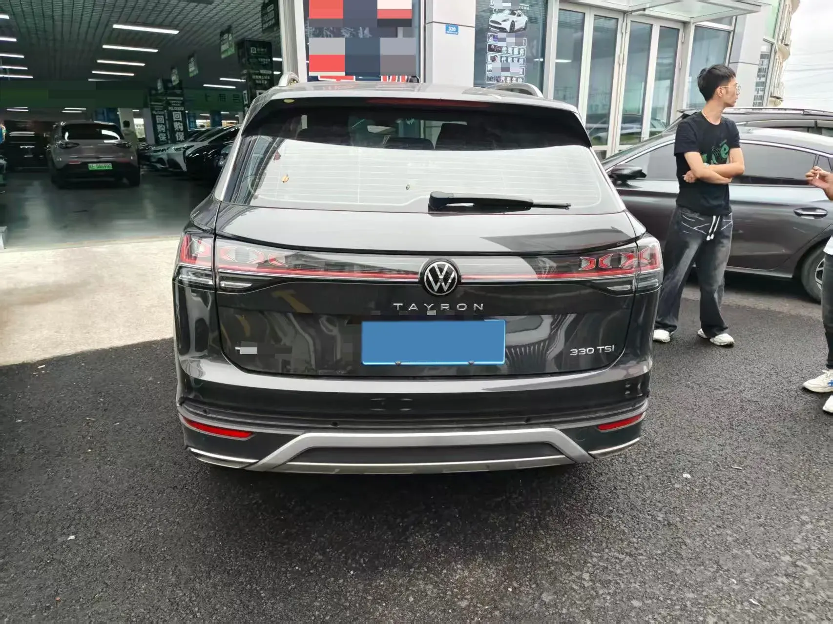 2024 VOLKSWAGEN TAYRON thumbnail 4