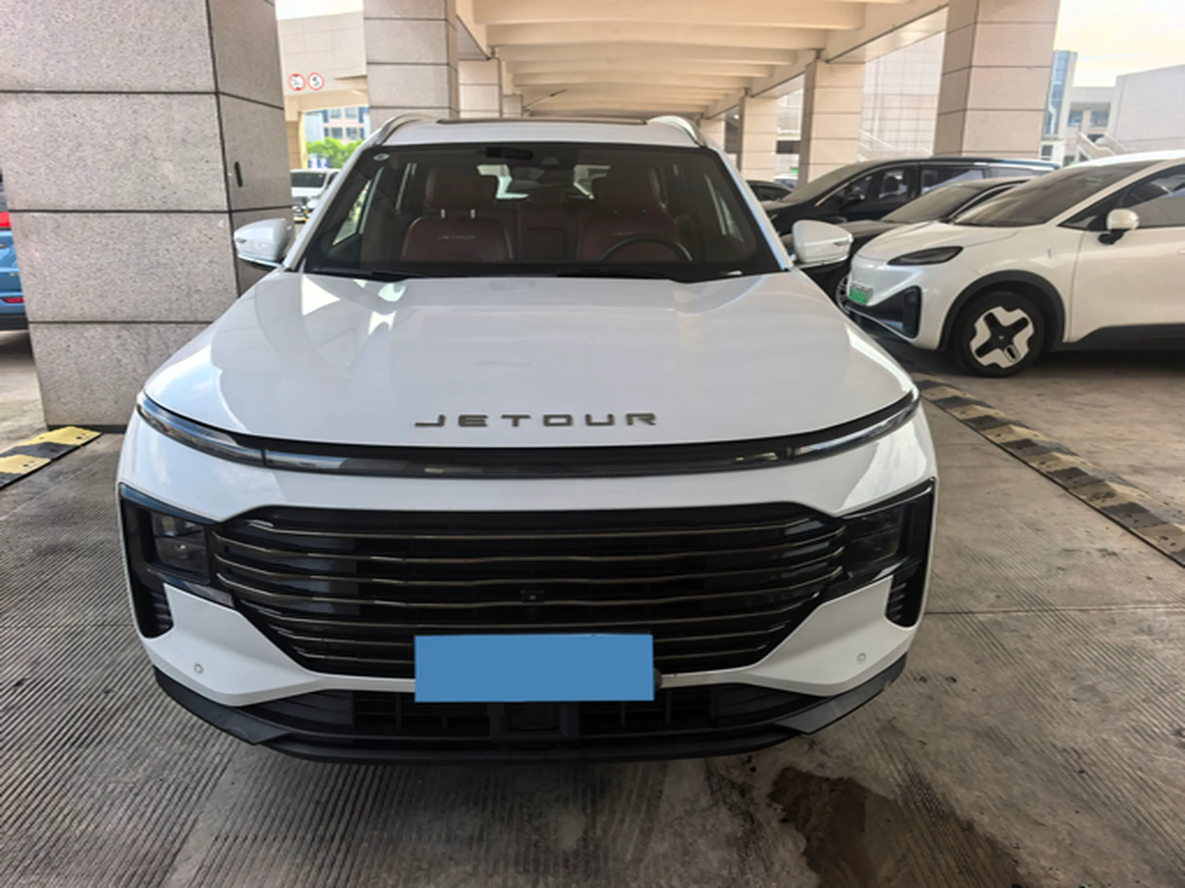 2025 JETOUR X70 thumbnail 2