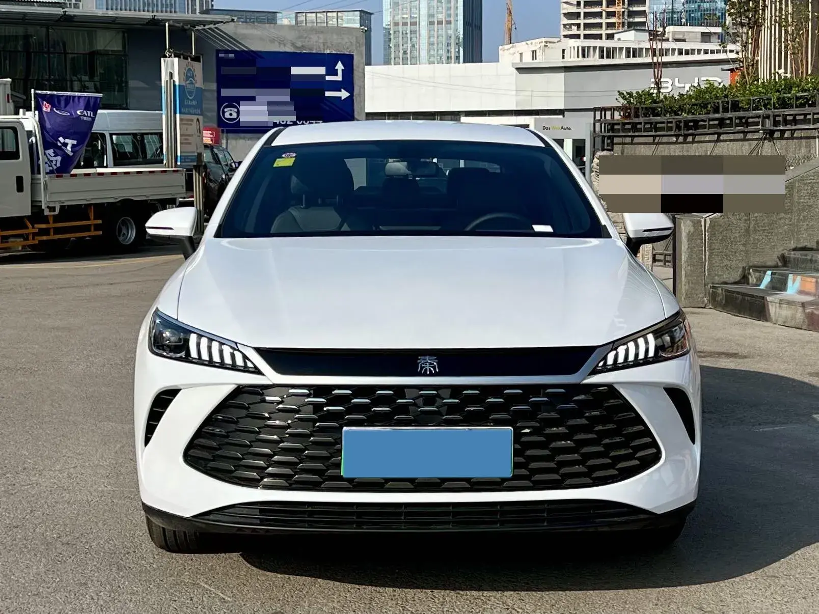 2025 BYD QIN thumbnail 2