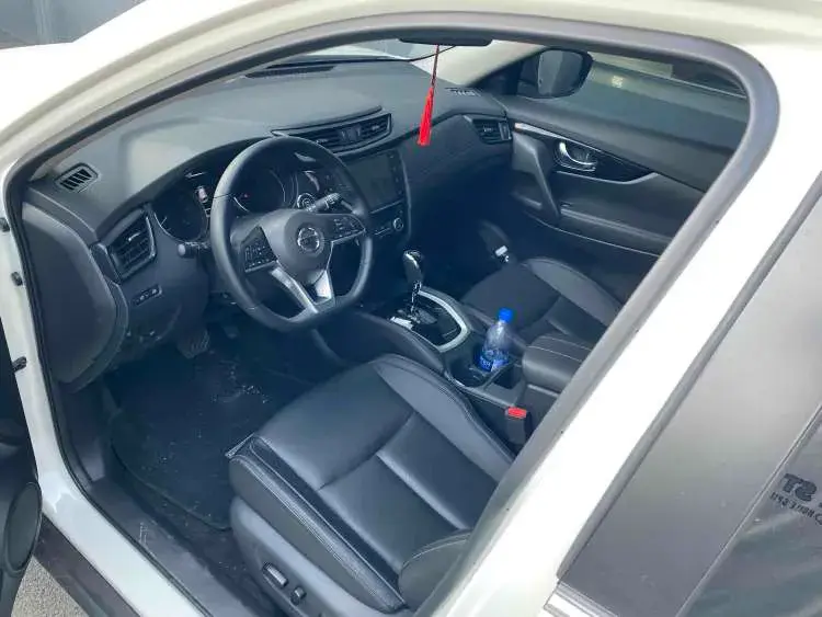 2023 NISSAN X-TRAIL thumbnail 2