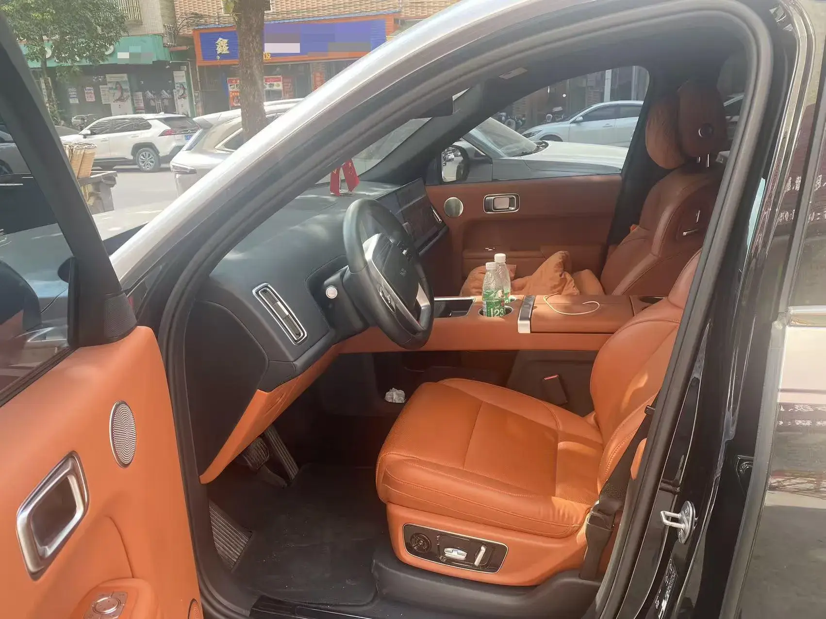 2023 LI L9 thumbnail 2