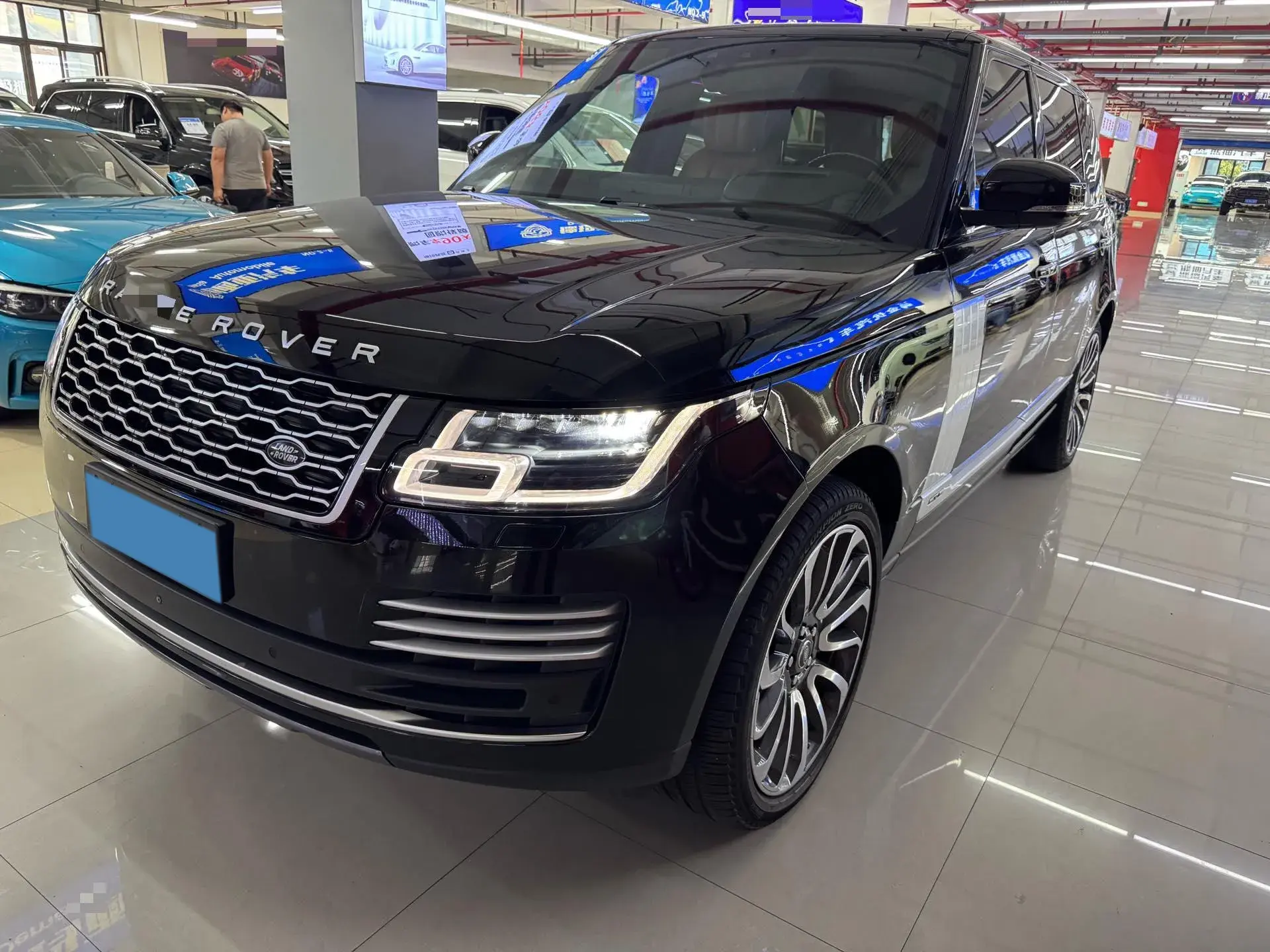 2018 LAND ROVER view 1