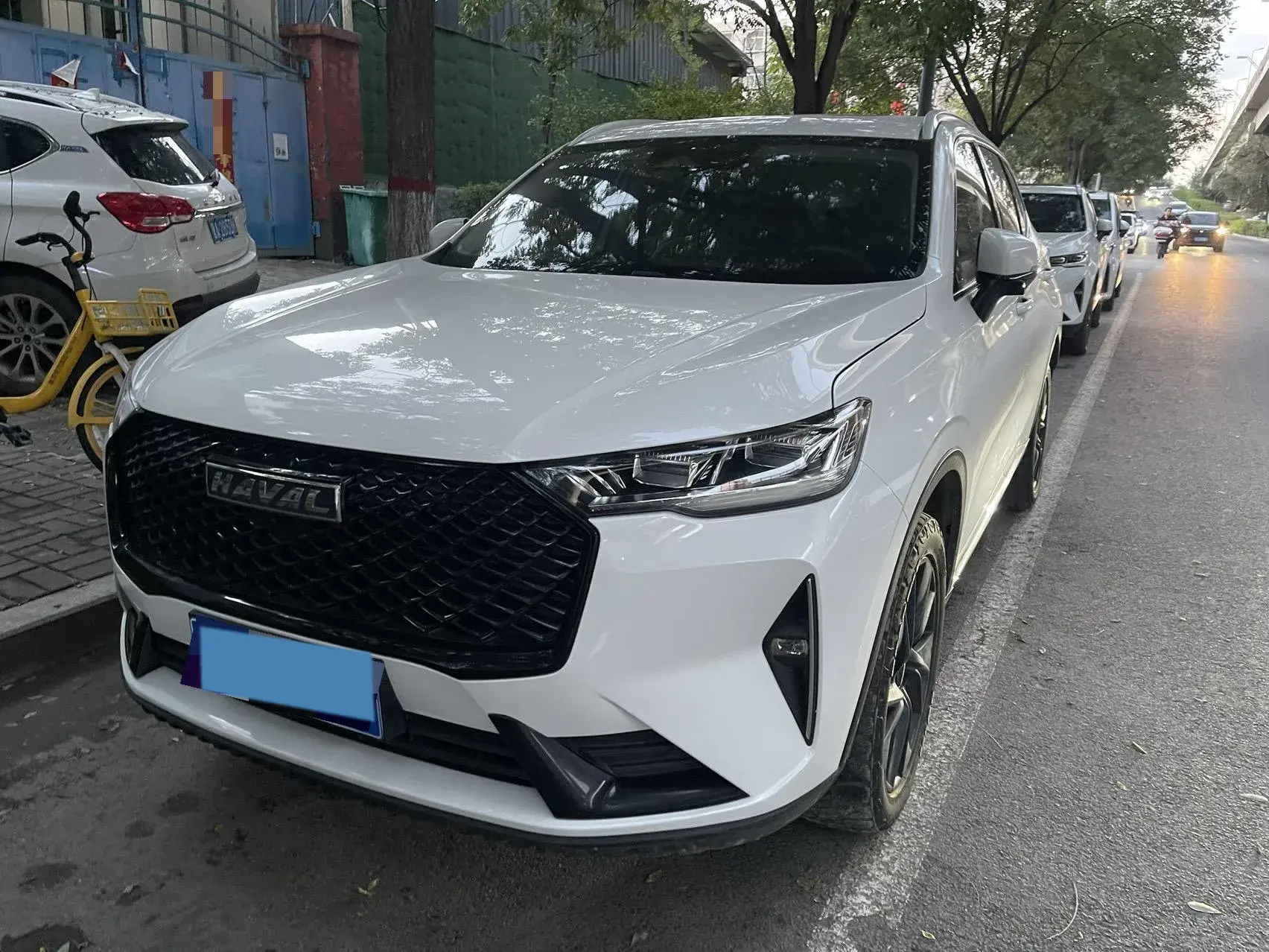 2021 HAVAL H6 view 1