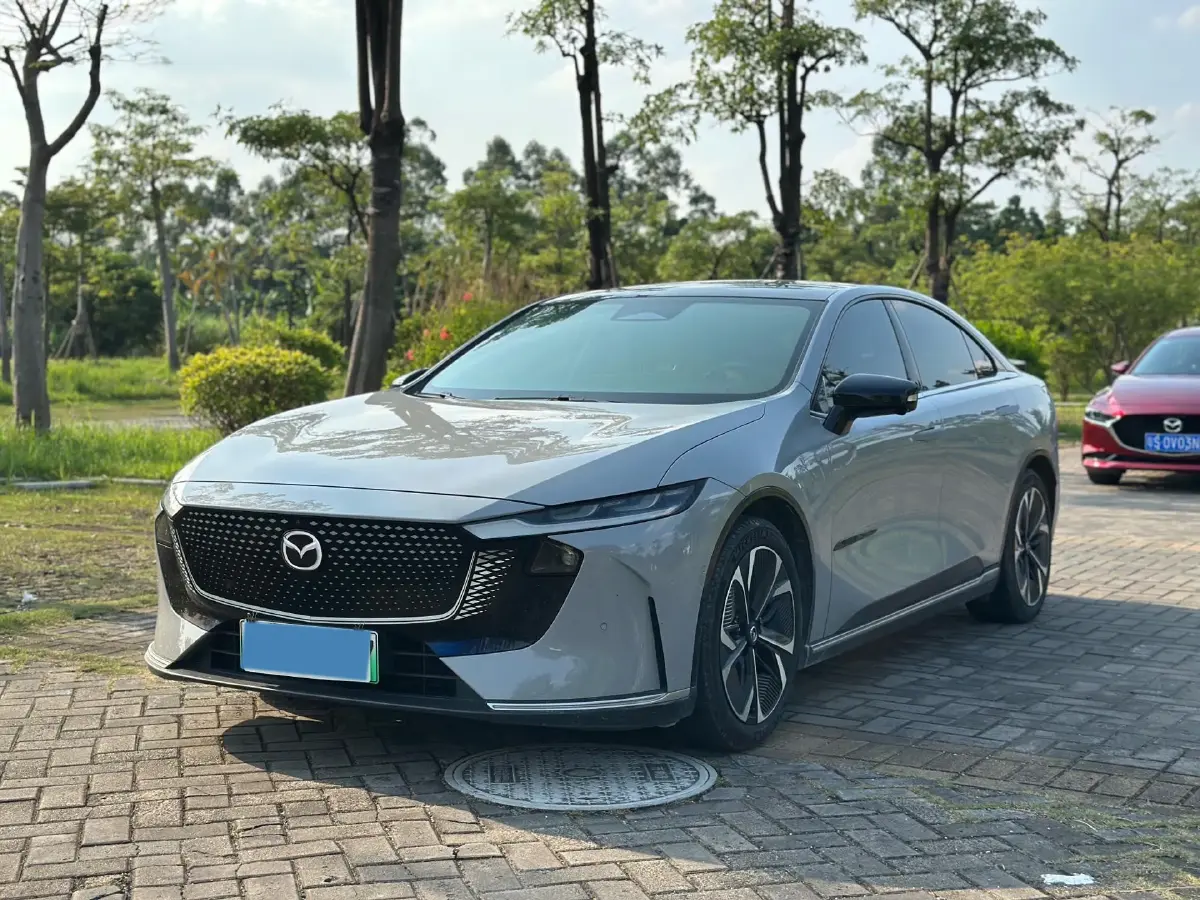 2024 Mazda EZ-6 BEV 68.8KWH
