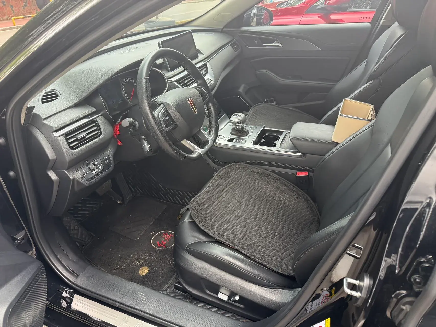 2020 HONGQI H5 thumbnail 4