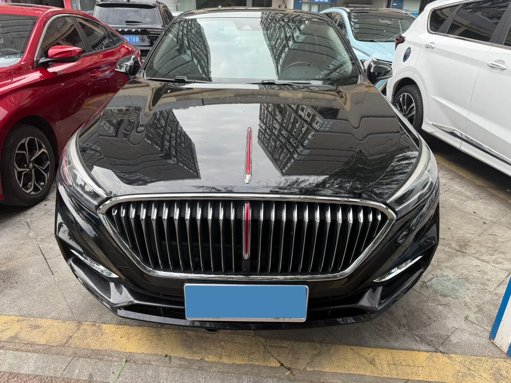 2020 HONGQI H5 thumbnail 2