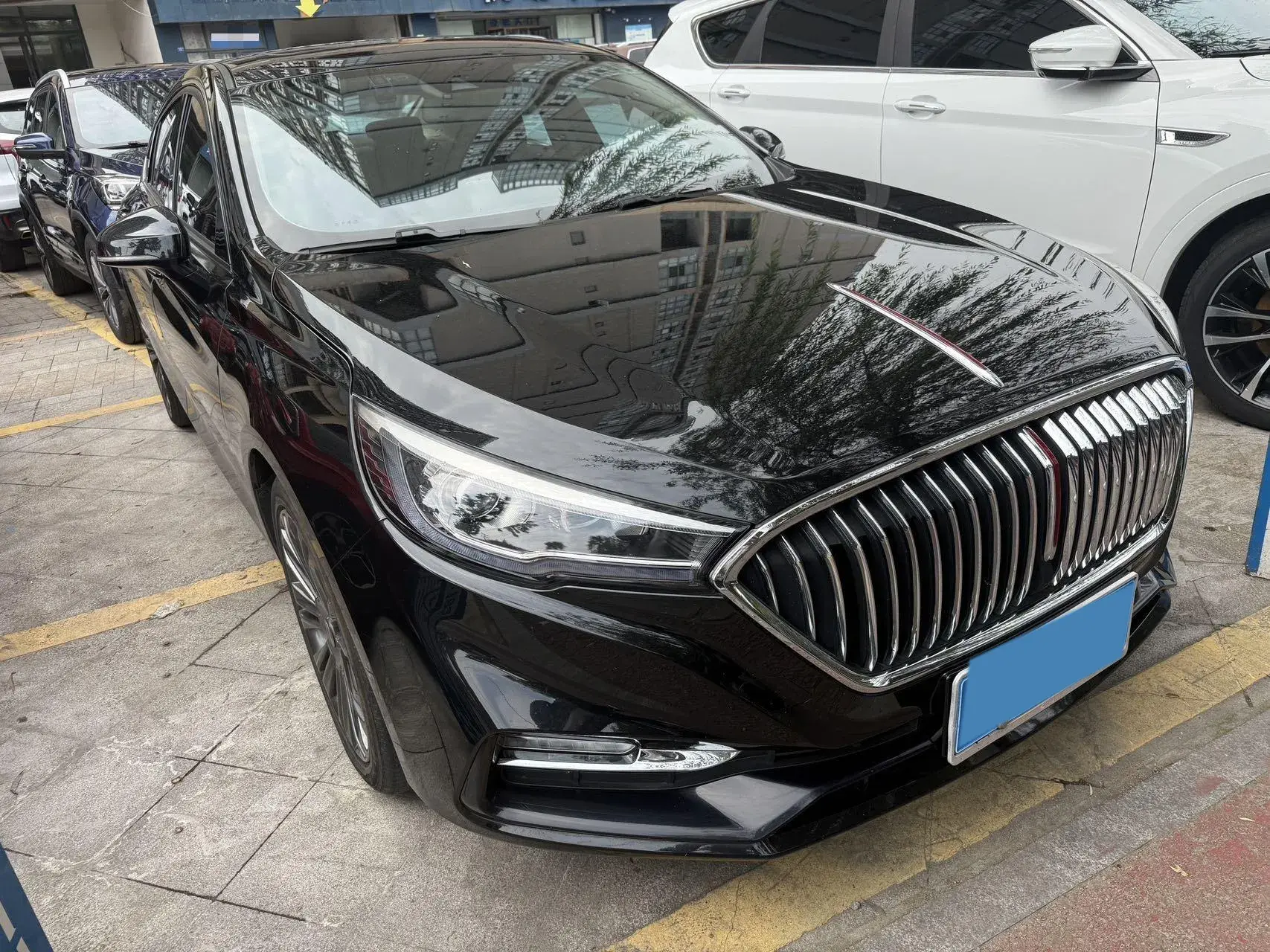 2020 HONGQI H5 thumbnail 3
