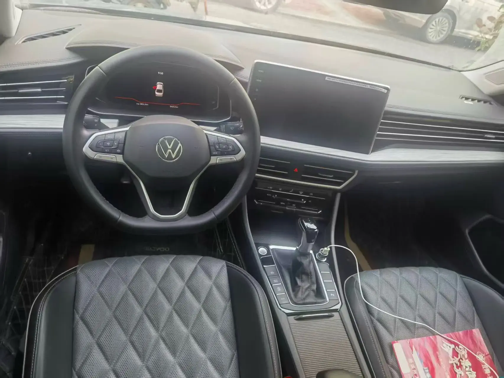 2023 VOLKSWAGEN SAGITAR thumbnail 4