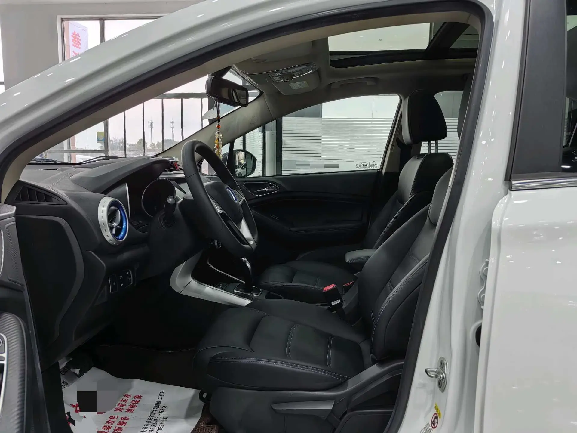 2018 BYD YUAN thumbnail 4