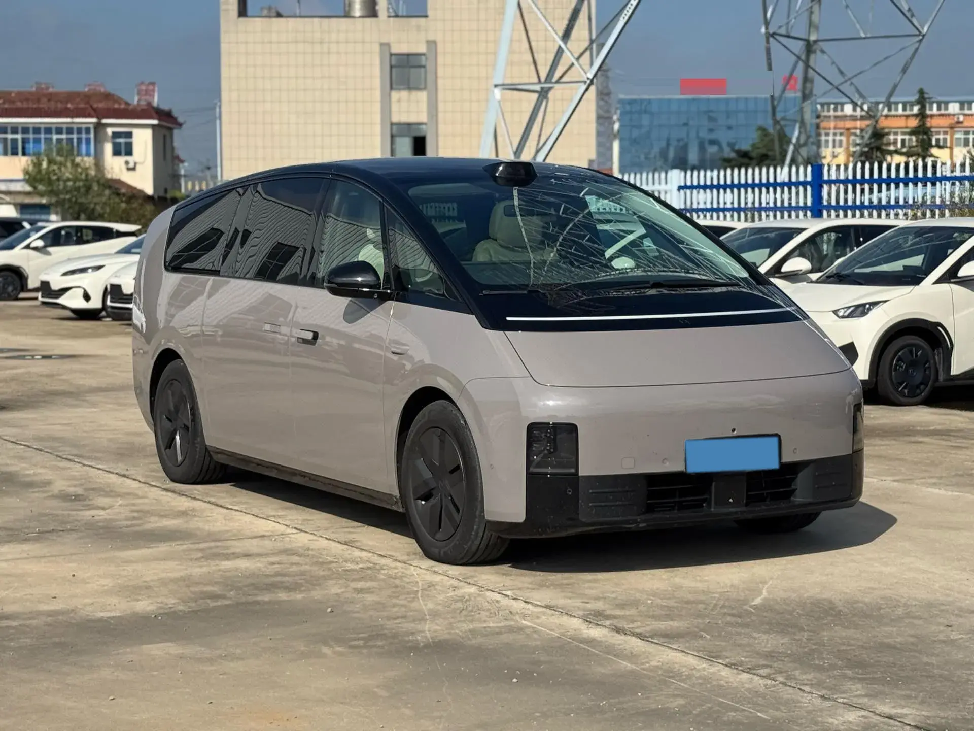 2024 LI MEGA thumbnail 3