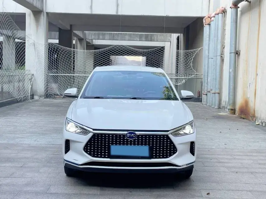 2021 BYD E3 thumbnail 2