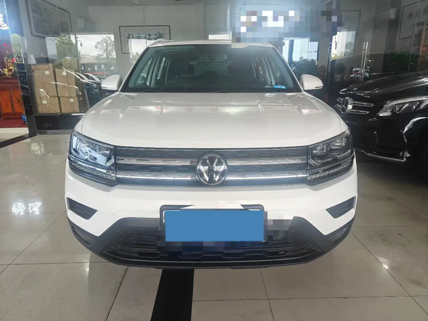 2022 VOLKSWAGEN THARU thumbnail 3