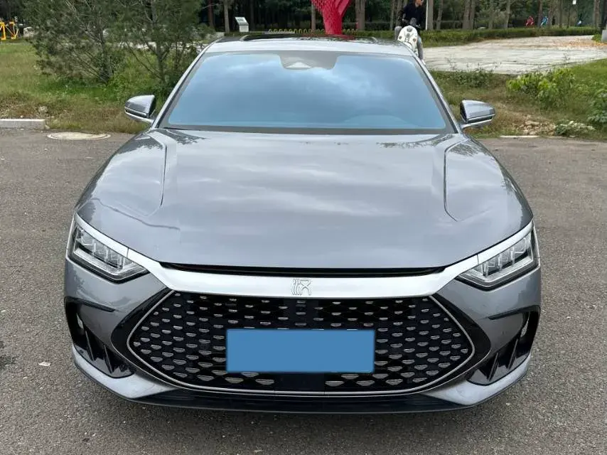 2023 BYD HAN thumbnail 2