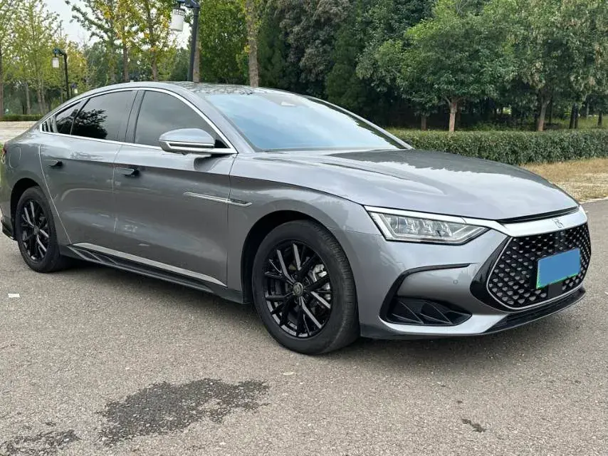 2023 BYD HAN thumbnail 3