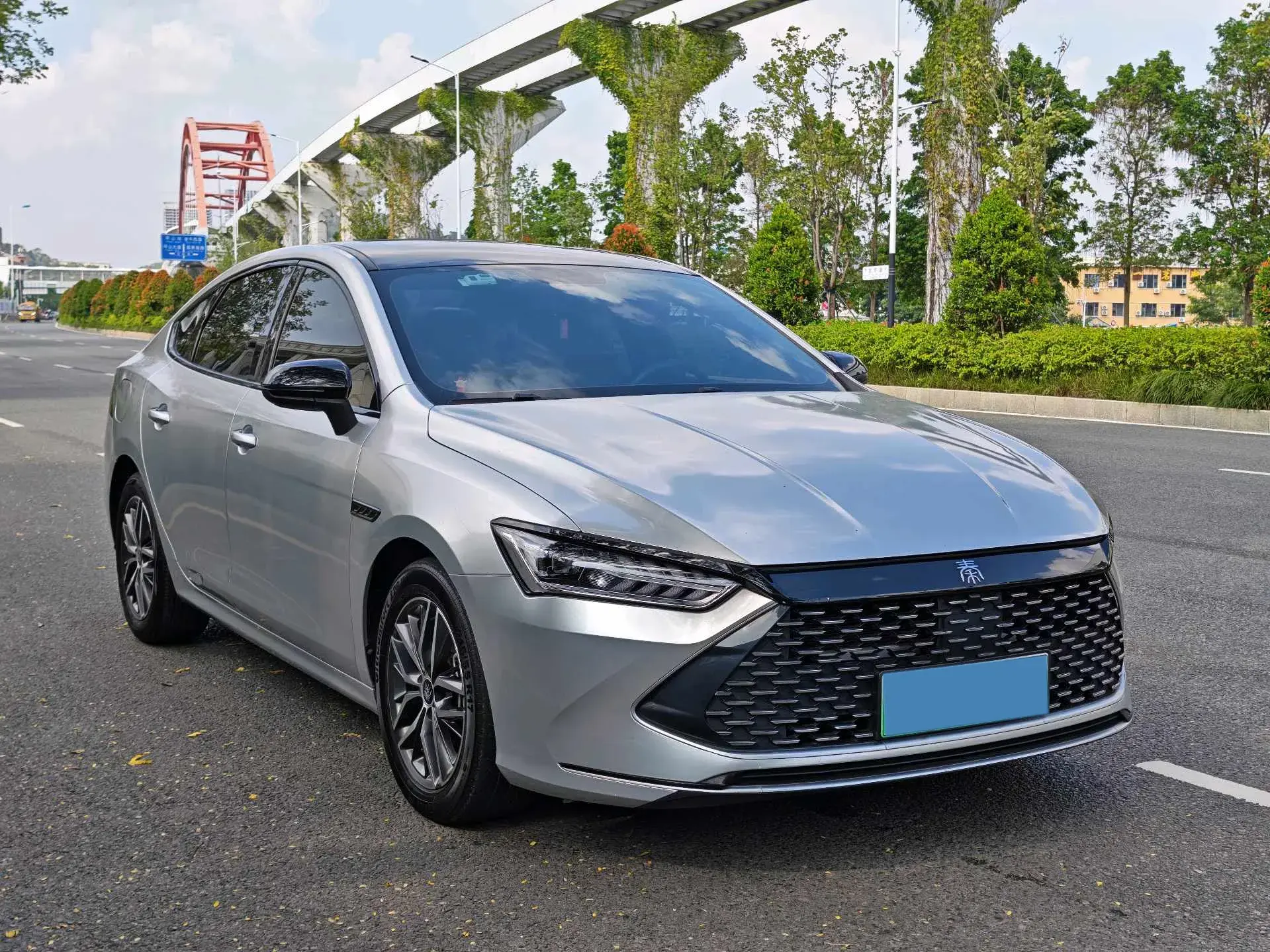 2021 BYD QIN thumbnail 3