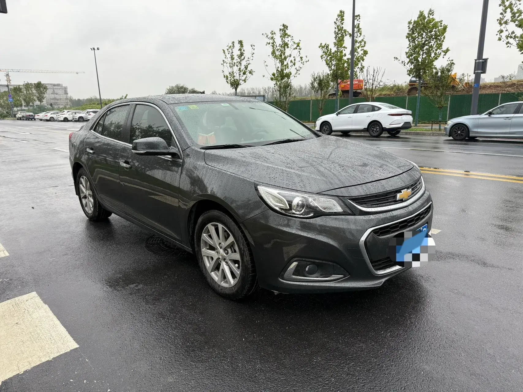 2018 CHEVROLET MALIBU thumbnail 3