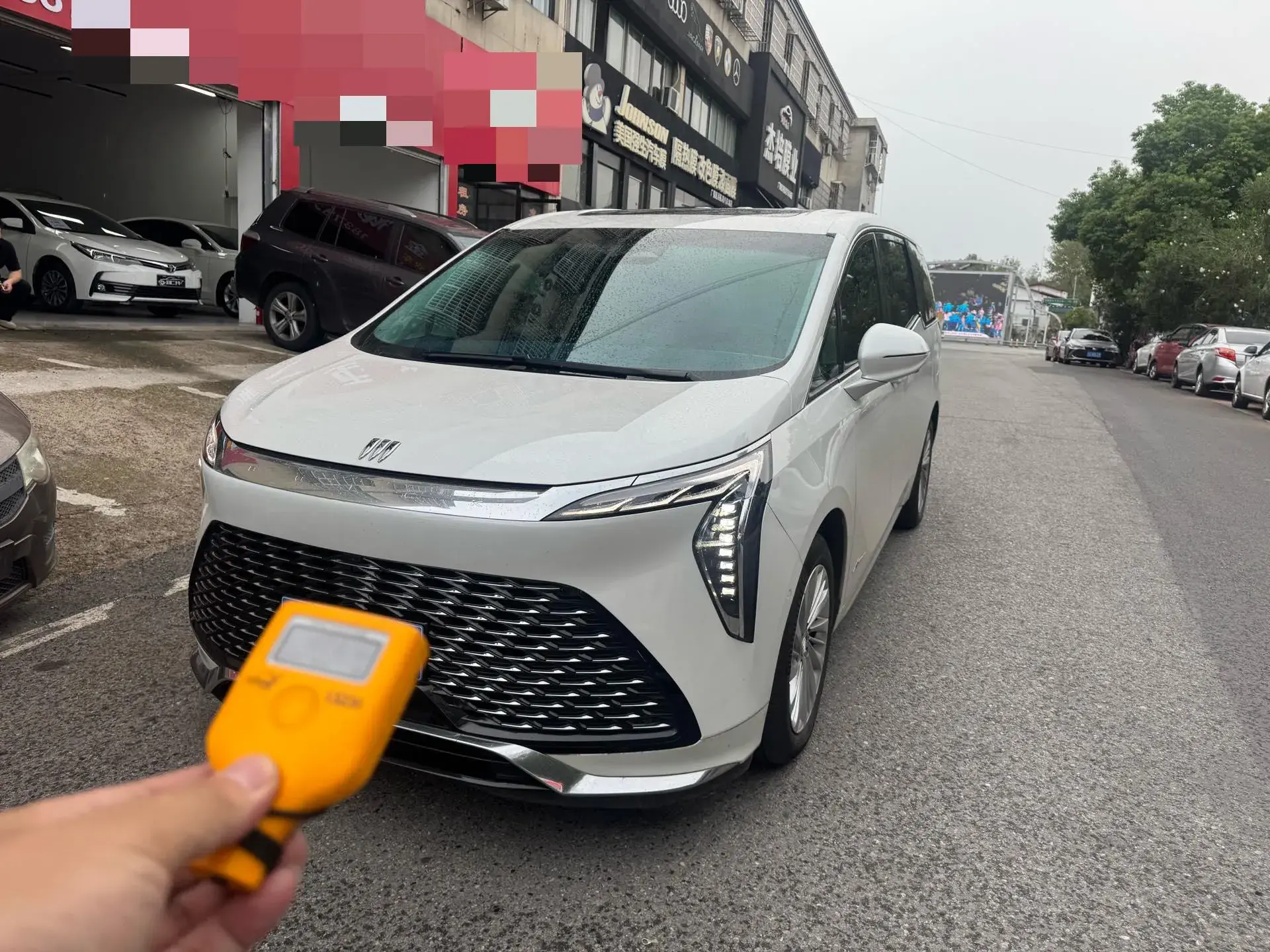 2023 BUICK CENTURY view 1