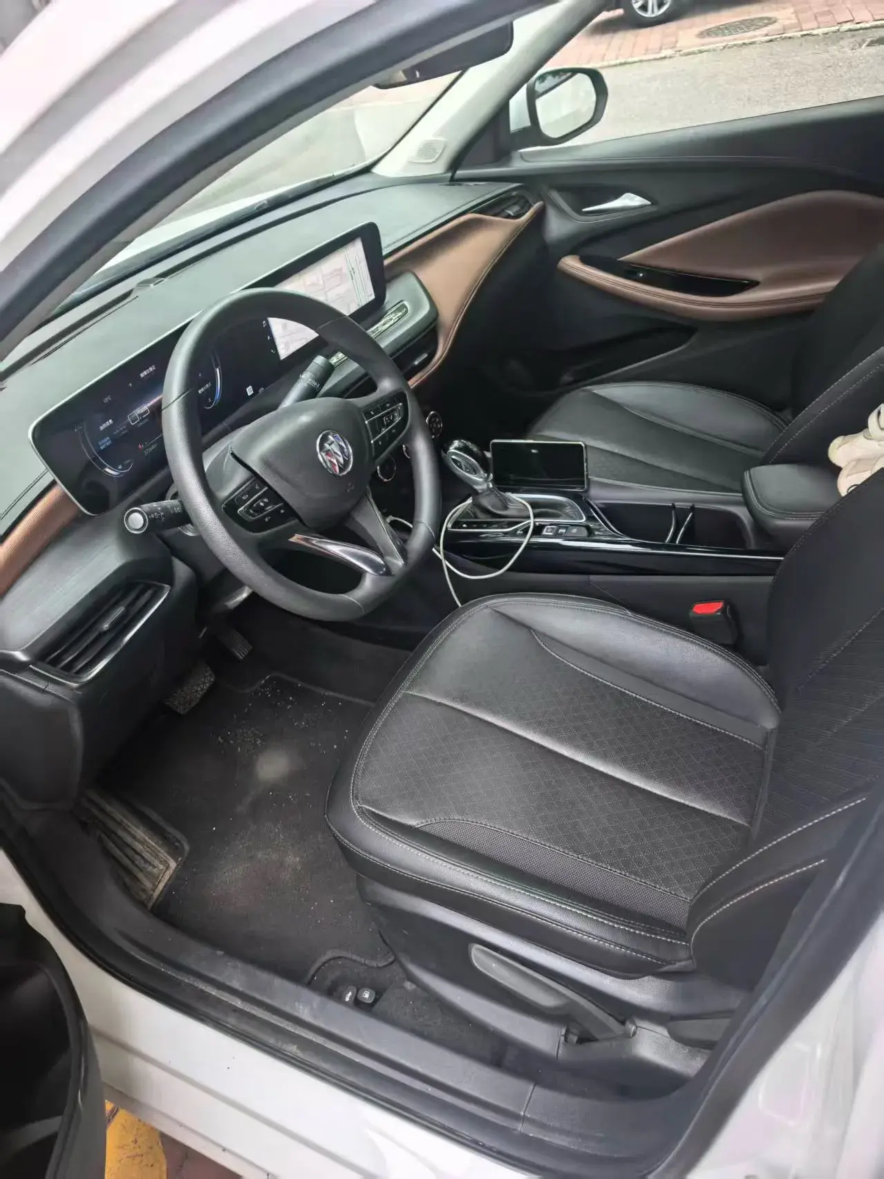 2022 BUICK VERANO thumbnail 3