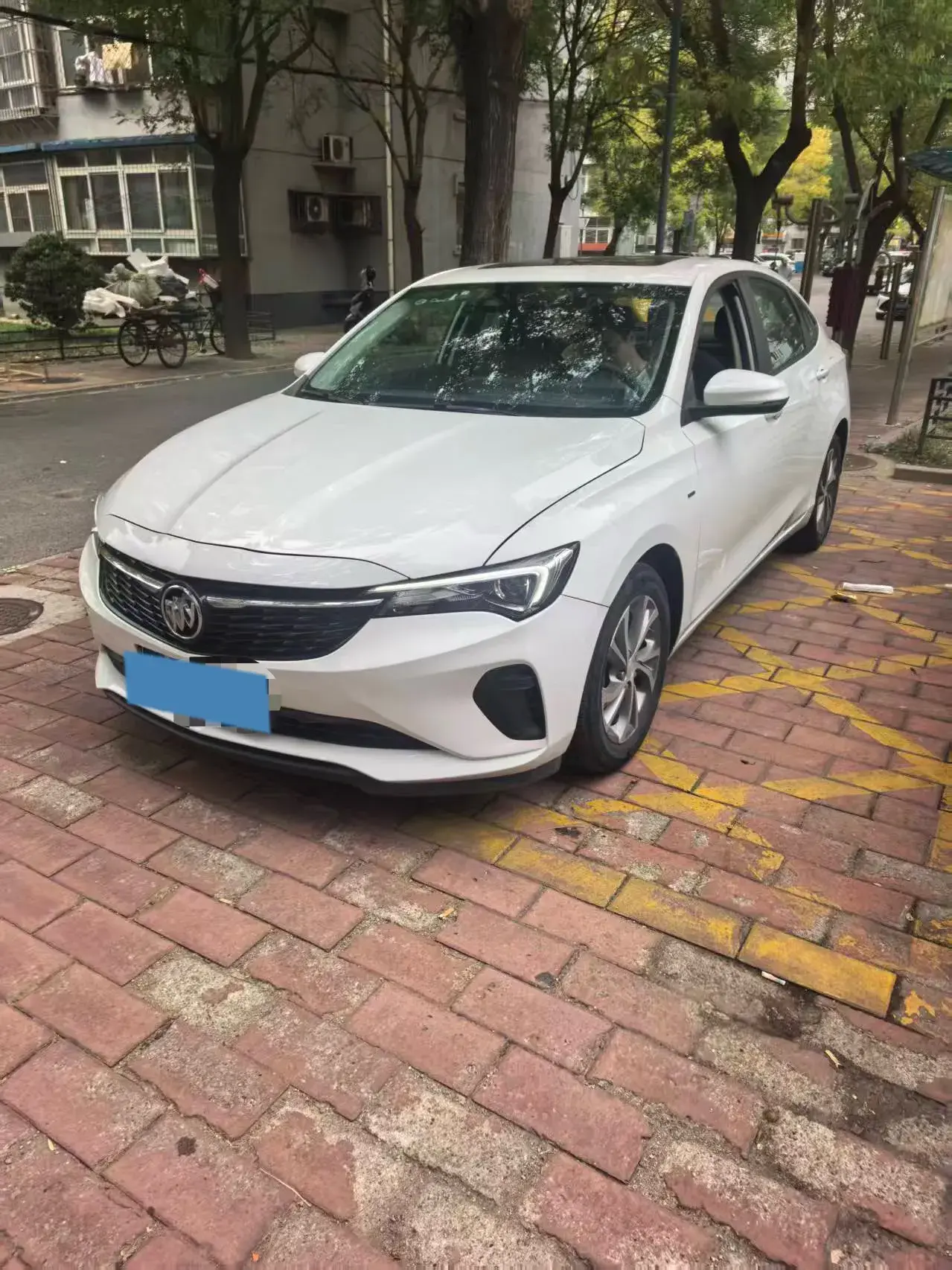 2022 BUICK VERANO view 1