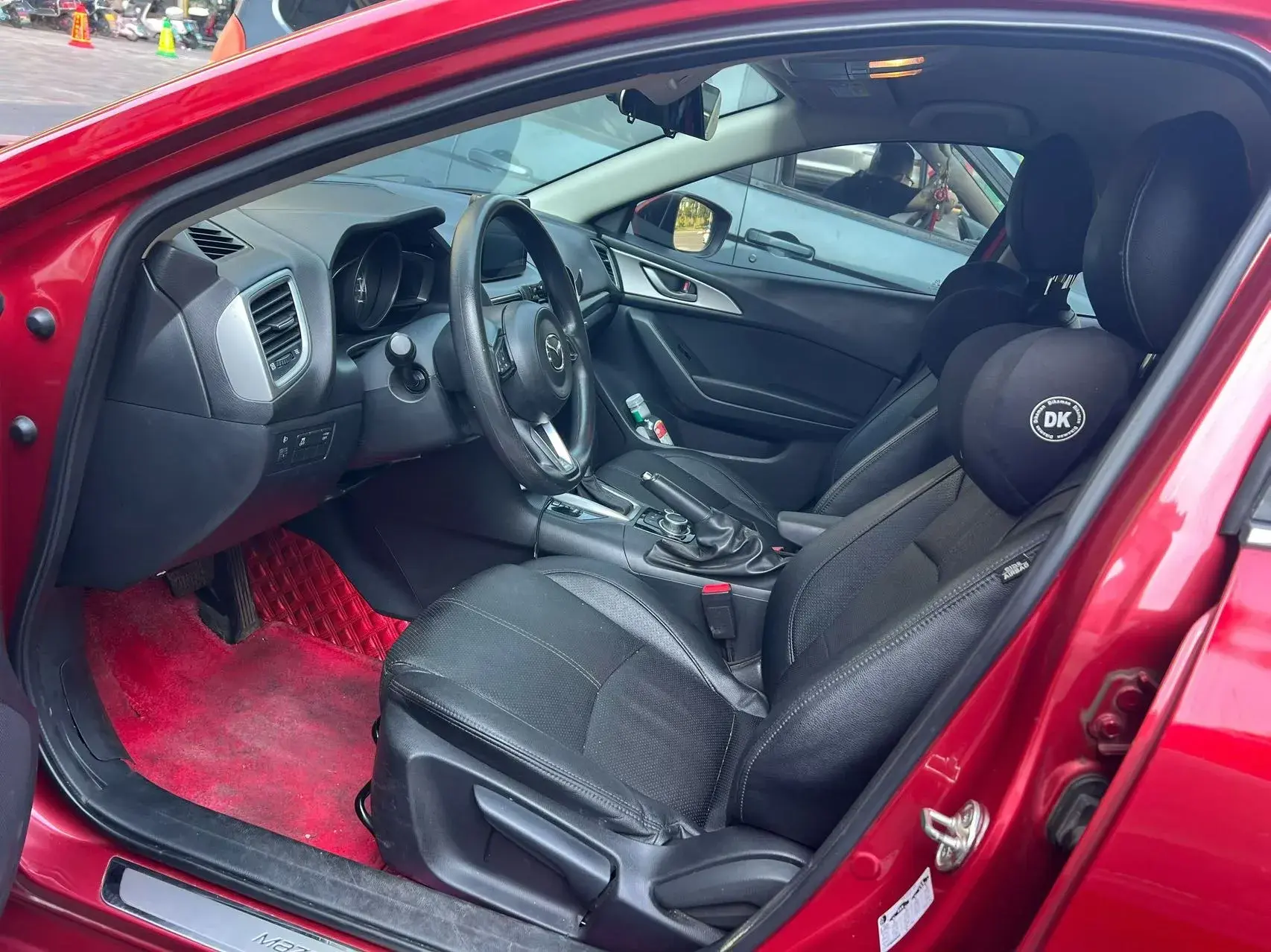 2017 MAZDA 3 thumbnail 2