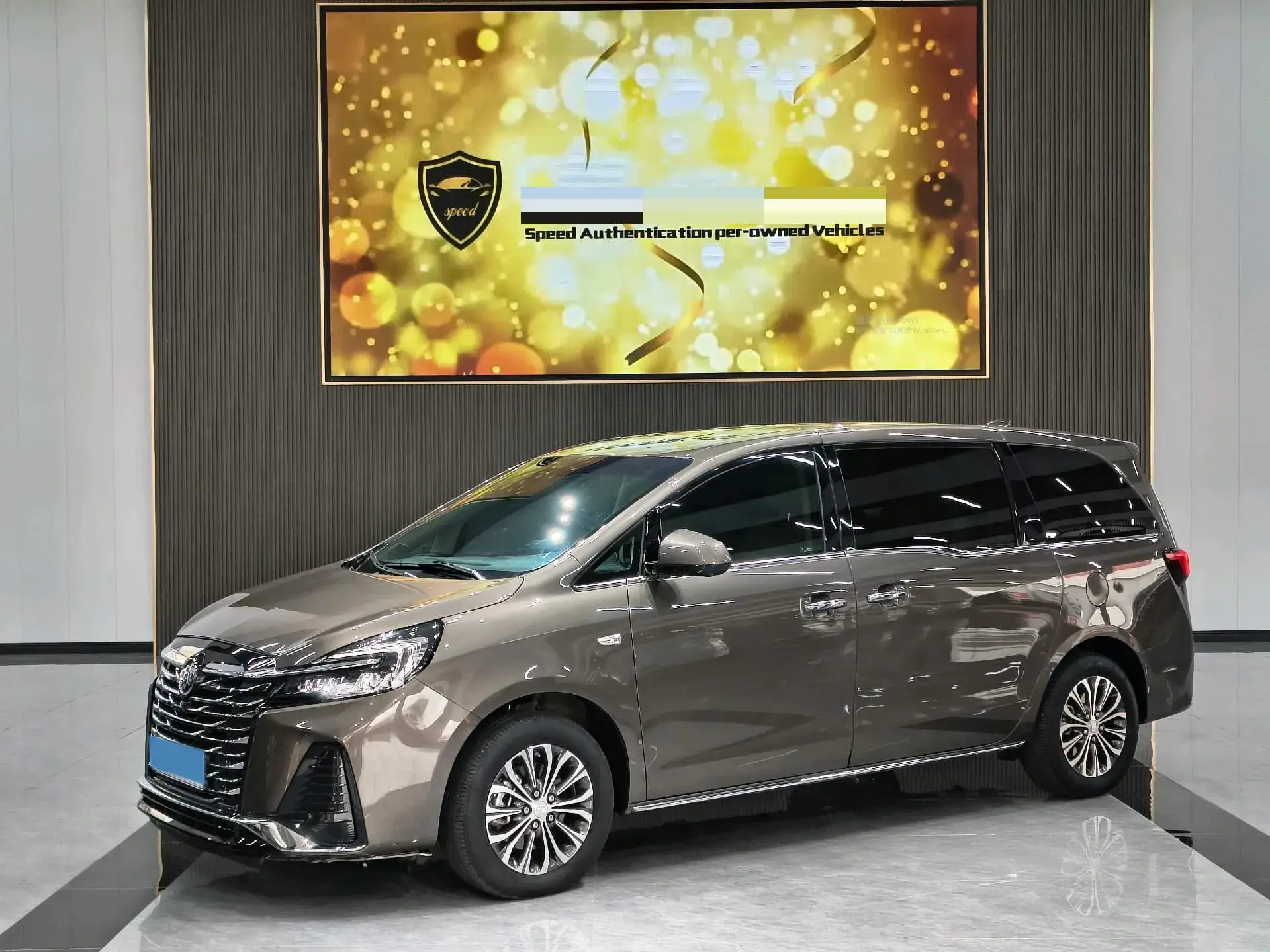 2023 BUICK GL8 view 1