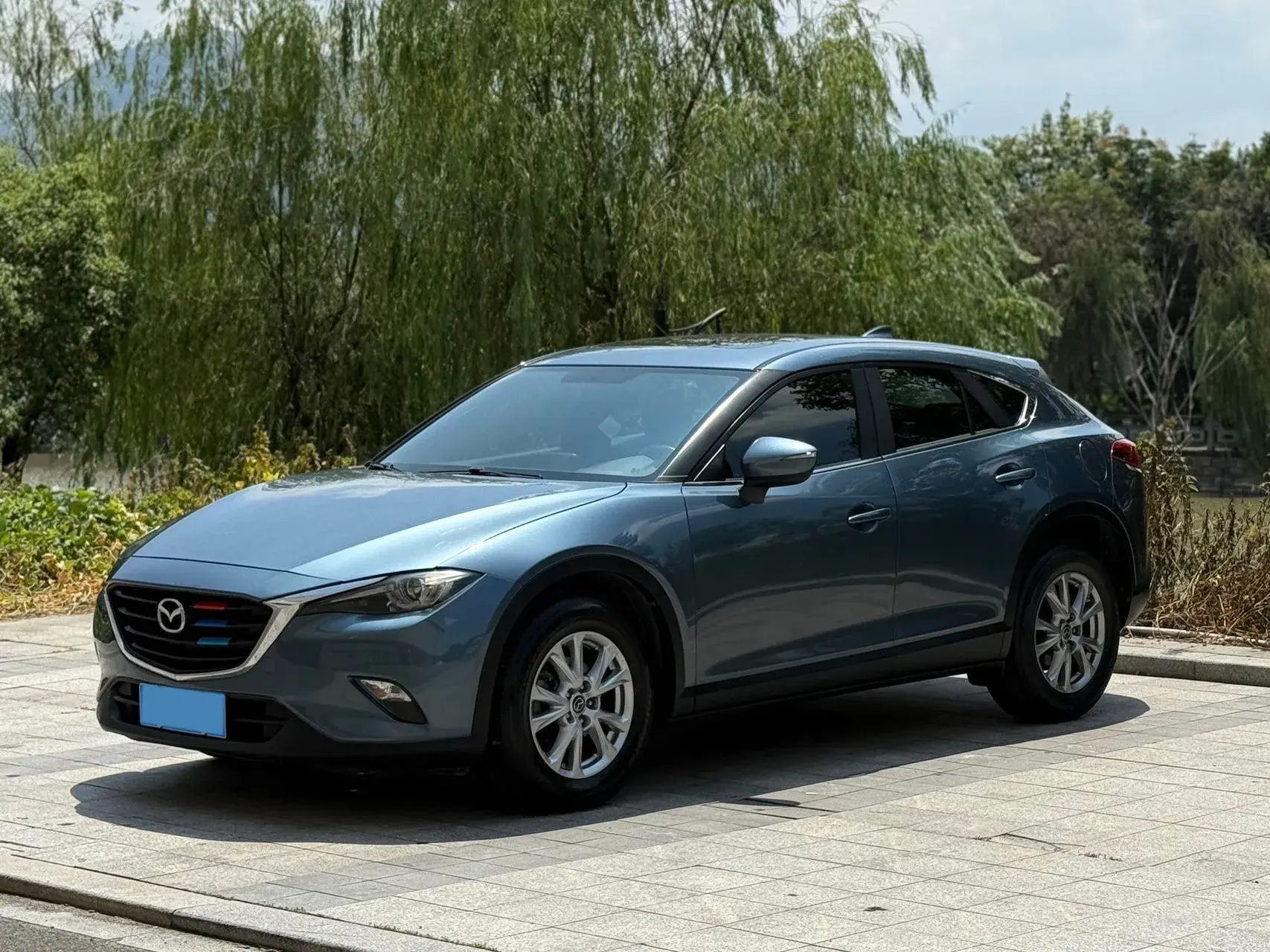 2018 MAZDA CX-4 view 1
