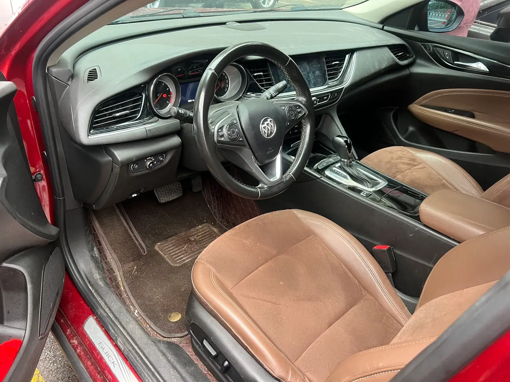 2019 BUICK REGAL thumbnail 2